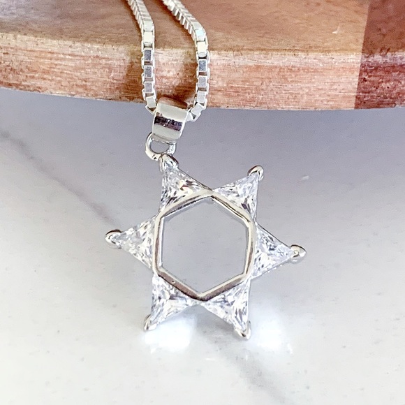 😍 Beautiful Star of David Crystal Pendant - Picture 2 of 8